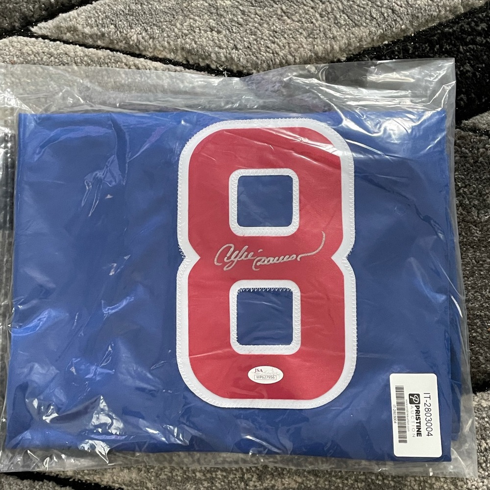 HOF Andre Dawson Autographed Jersey